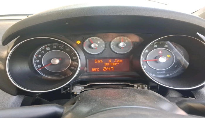 2015 Fiat Avventura EMOTION MULTIJET 1.3, Diesel, Manual, 90,798 km, interior