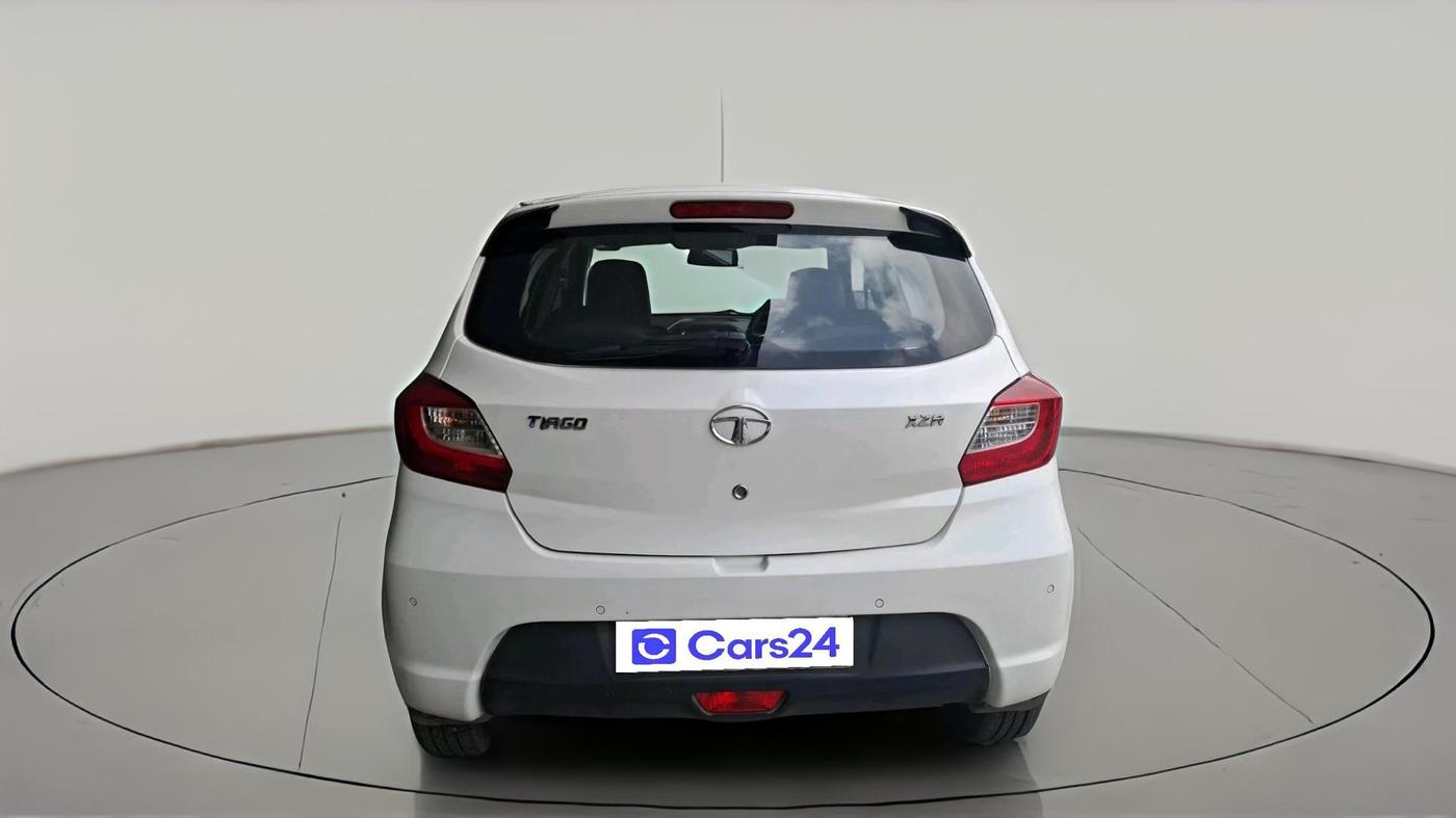 2017 Tata Tiago XZA PETROL, Petrol, Automatic, 52,719 km, exterior