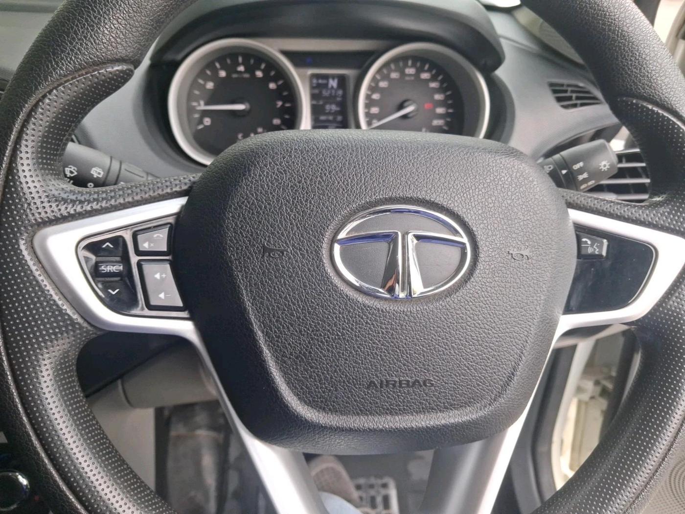 2017 Tata Tiago XZA PETROL, Petrol, Automatic, 52,719 km, interior