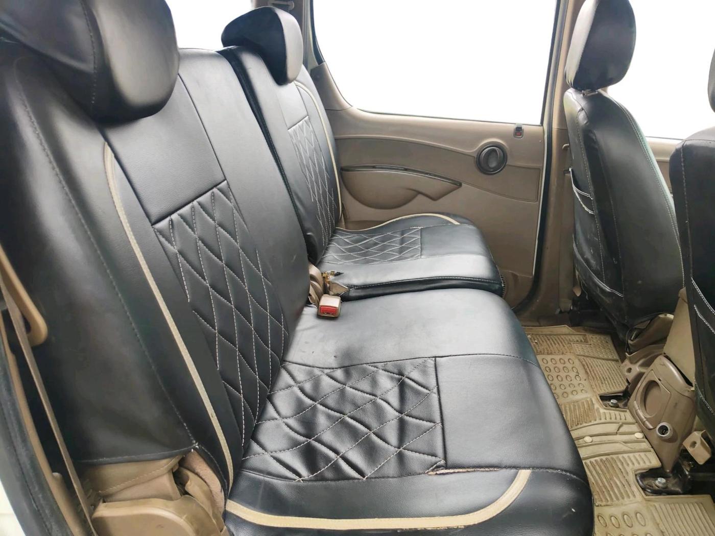2013 Mahindra Xylo D4 BS-III, Diesel, Manual, 2,77,529 km, interior