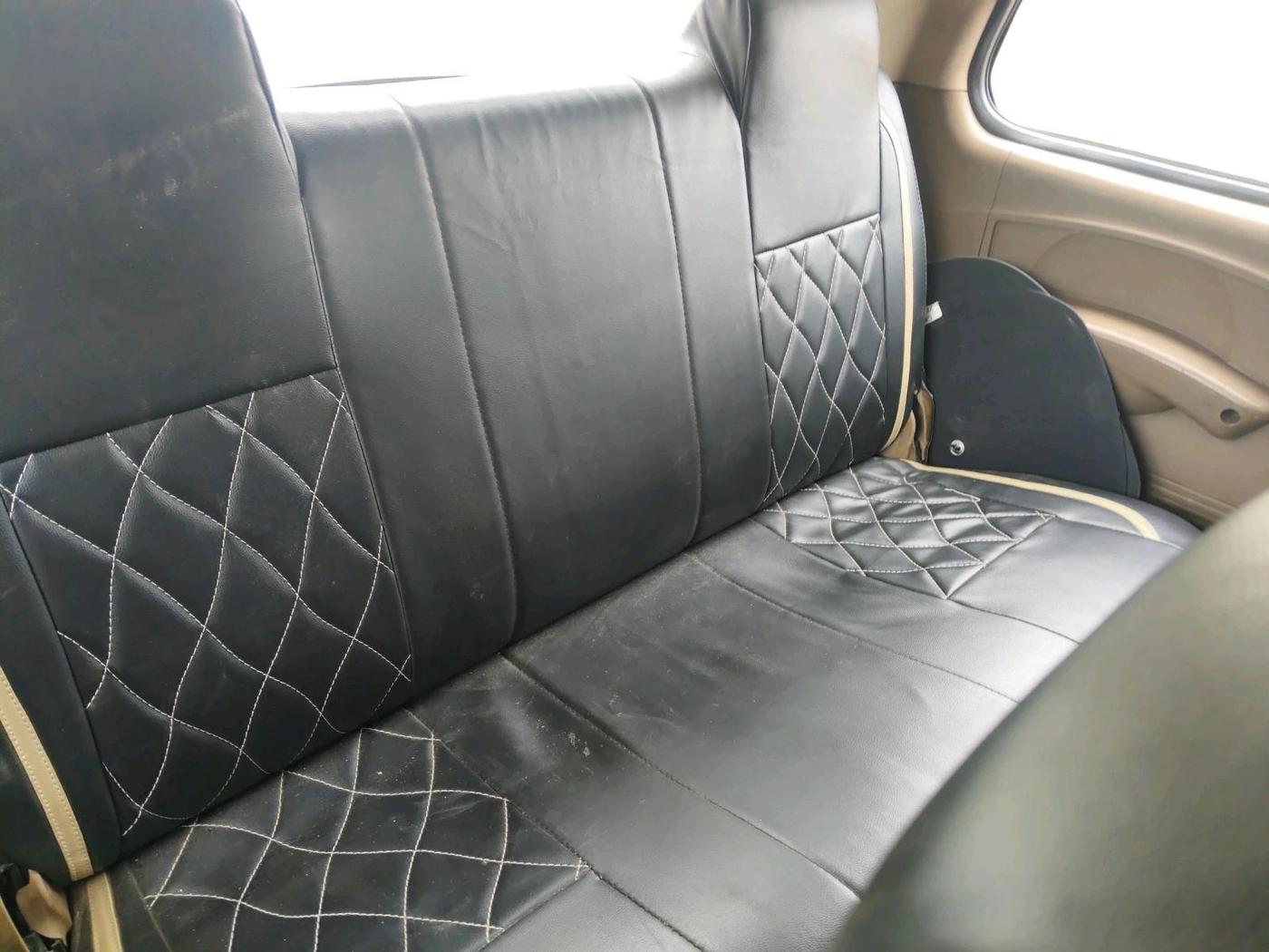 2013 Mahindra Xylo D4 BS-III, Diesel, Manual, 2,77,529 km, interior