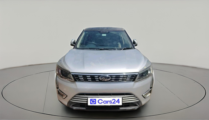 2019 Mahindra XUV300 W8 1.5 DIESEL, Diesel, Manual, 1,20,440 km, exterior
