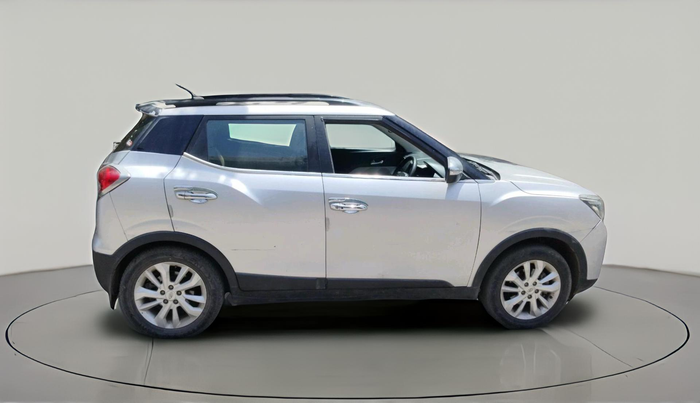 2019 Mahindra XUV300 W8 1.5 DIESEL, Diesel, Manual, 1,20,440 km, exterior