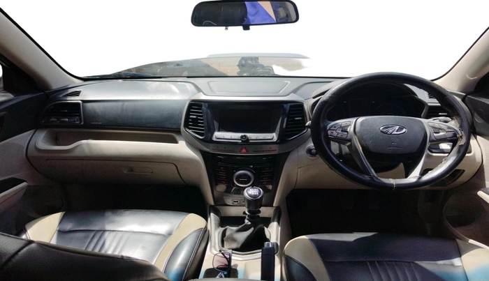 2019 Mahindra XUV300 W8 1.5 DIESEL, Diesel, Manual, 1,20,440 km, interior