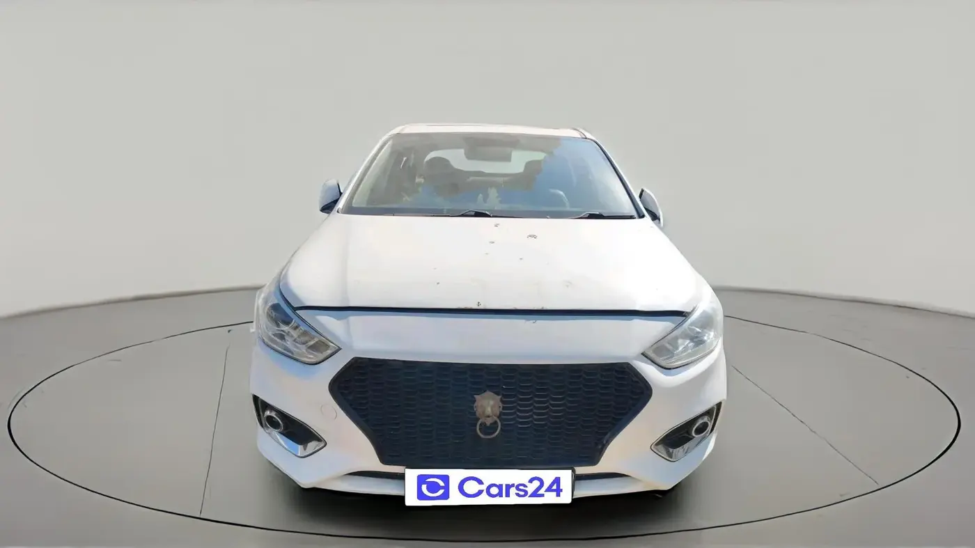 2018 Hyundai Verna 1.6 SX (O) CRDI MT, Diesel, Manual, 1,00,873 km, exterior