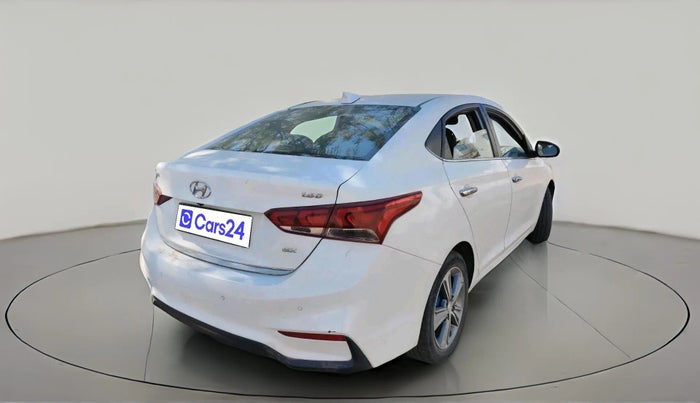 2018 Hyundai Verna 1.6 SX (O) CRDI MT, Diesel, Manual, 1,00,873 km, exterior