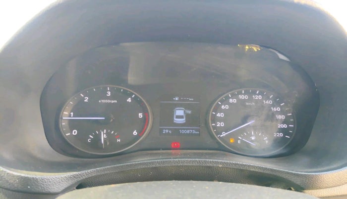 2018 Hyundai Verna 1.6 SX (O) CRDI MT, Diesel, Manual, 1,00,873 km, interior