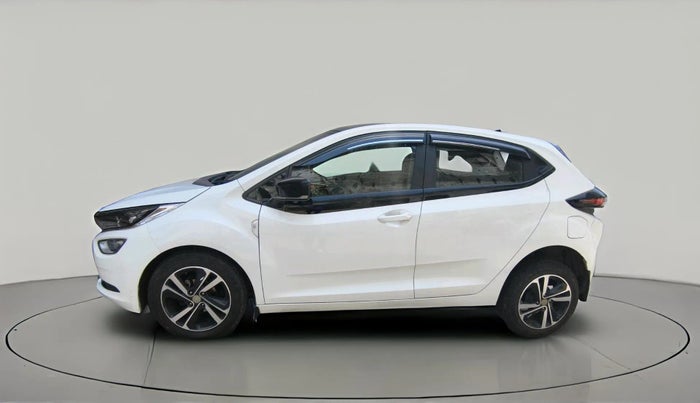 2024 Tata ALTROZ XZ + SUNROOF, Petrol, Manual, 17,859 km, exterior