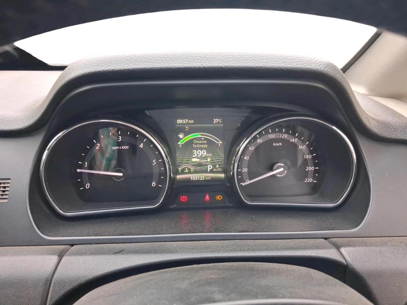 2017 Tata Hexa XTA 4X2 7 STR, Diesel, Automatic, 1,03,125 km, interior