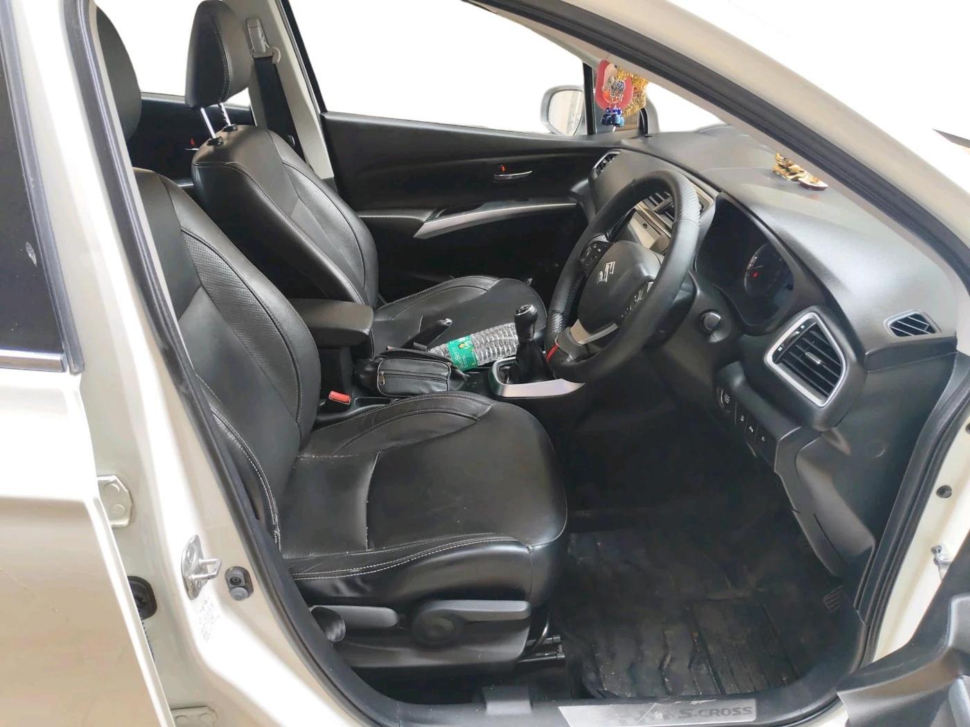 2018 Maruti S Cross ALPHA 1.3, Diesel, Manual, 84,959 km, interior