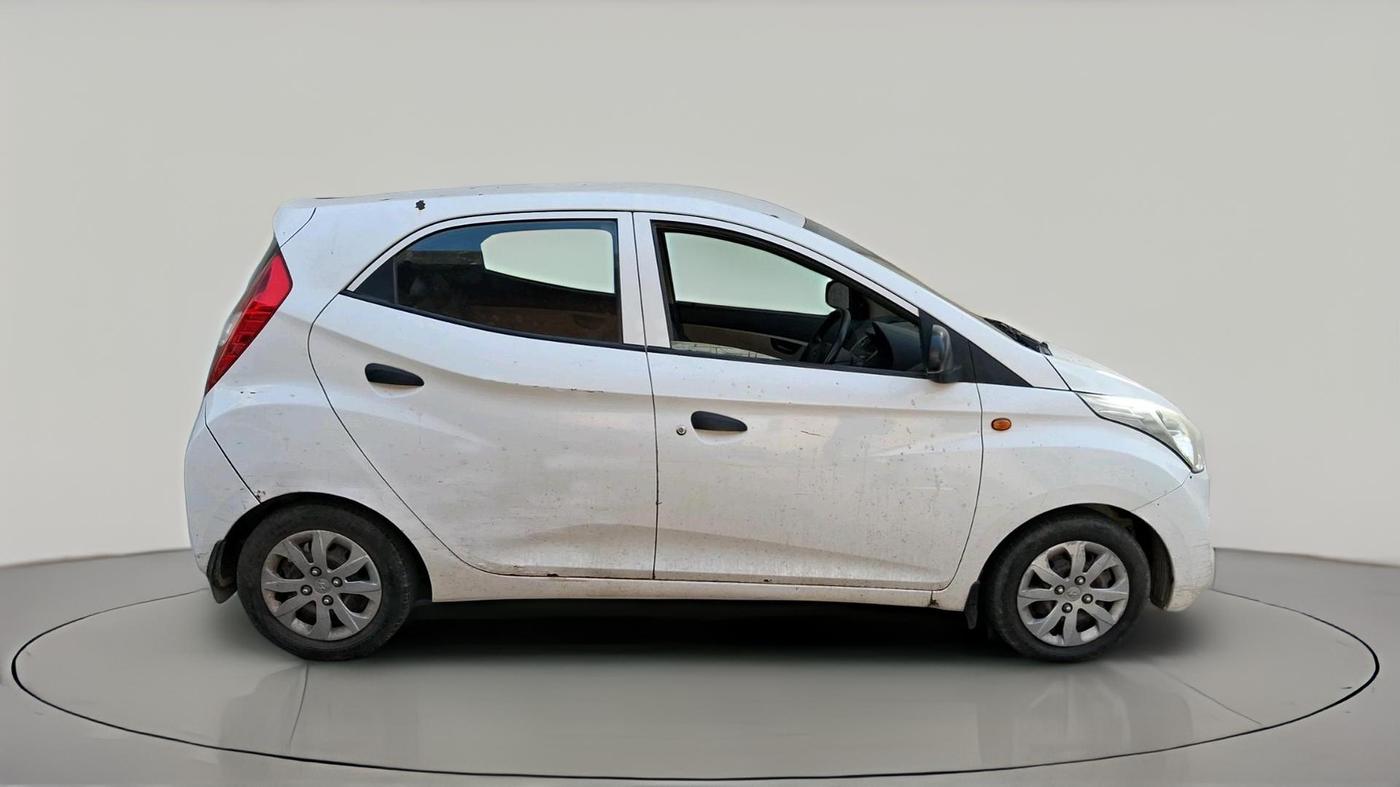2016 Hyundai Eon MAGNA +, Petrol, Manual, 74,960 km, exterior