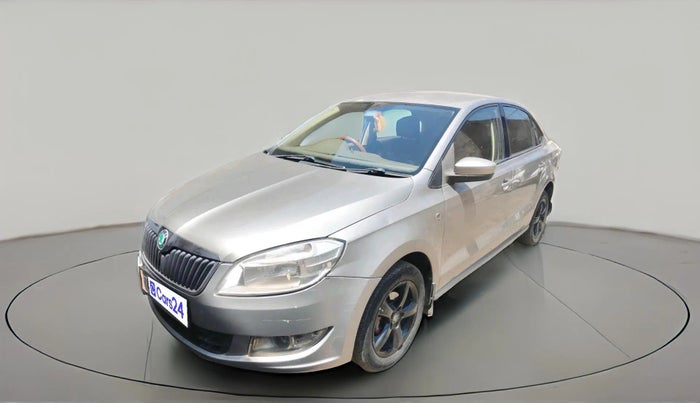 2012 Skoda Rapid ELEGANCE 1.6 TDI CR MT, Diesel, Manual, 85,313 km, exterior