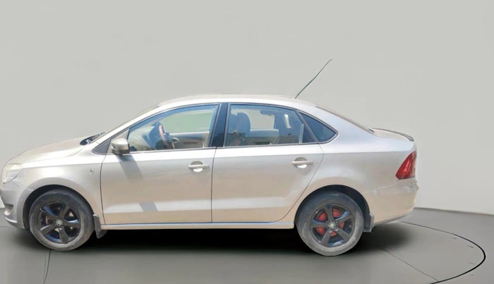 2012 Skoda Rapid ELEGANCE 1.6 TDI CR MT, Diesel, Manual, 85,313 km, exterior