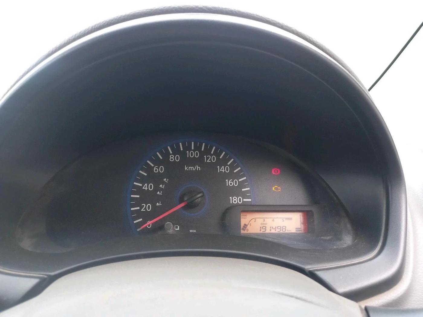 2015 Datsun Go T, CNG, Manual, 1,91,498 km, interior