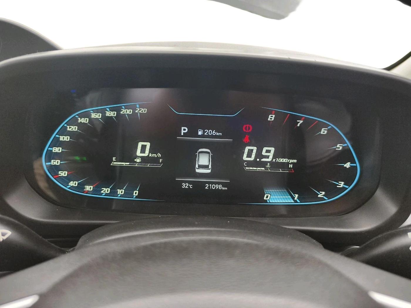 2022 Hyundai NEW I20 ASTA (O) 1.2 AT, Petrol, Automatic, 21,098 km, interior