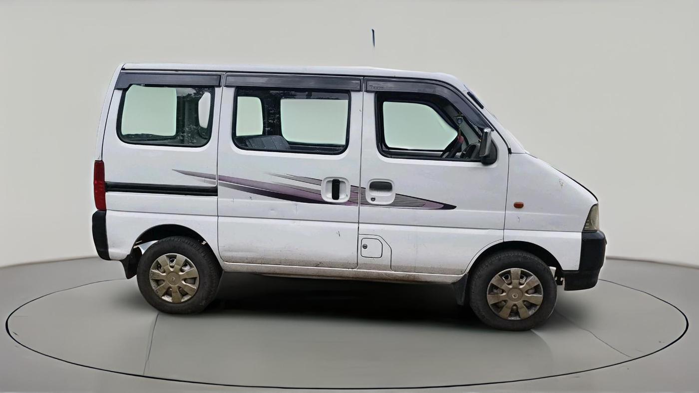 2016 Maruti Eeco 7 STR, CNG, Manual, 1,43,500 km, exterior