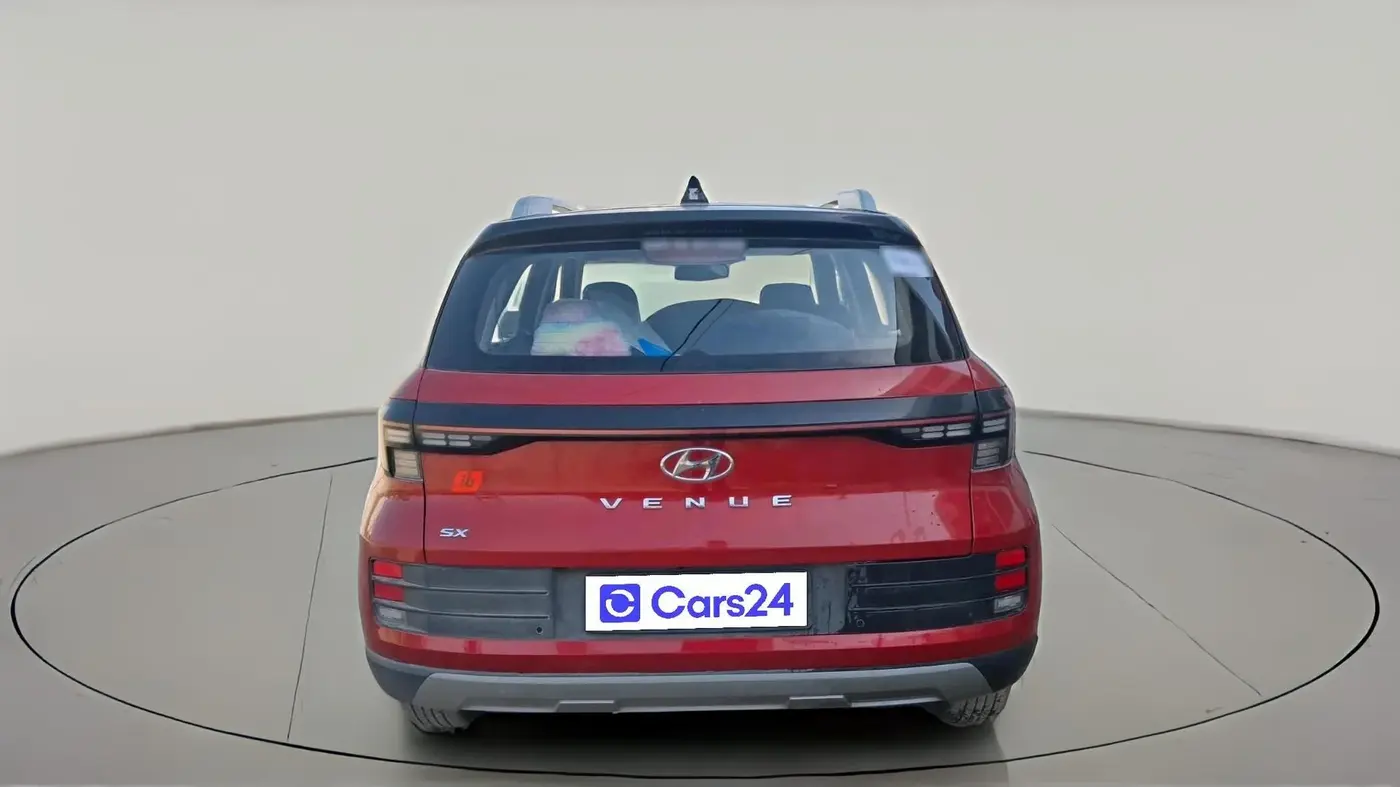 2022 Hyundai VENUE SX 1.2 PETROL DUAL TONE, Petrol, Manual, 13,500 km, exterior