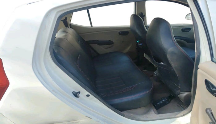 2011 Hyundai i10 ERA 1.1, CNG, Manual, 87,868 km, interior