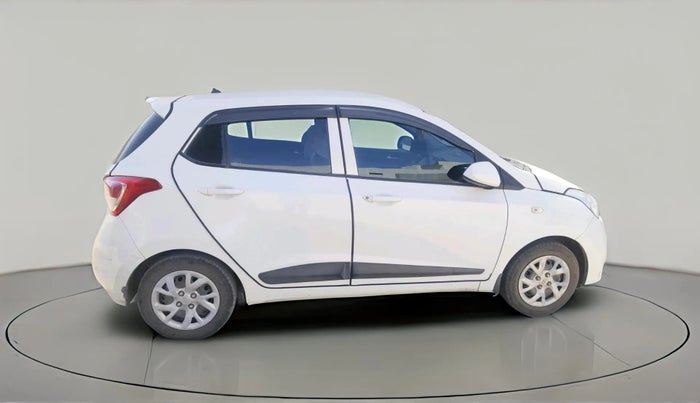 2017 Hyundai Grand i10 SPORTZ 1.2 KAPPA VTVT, CNG, Manual, 82,698 km, exterior