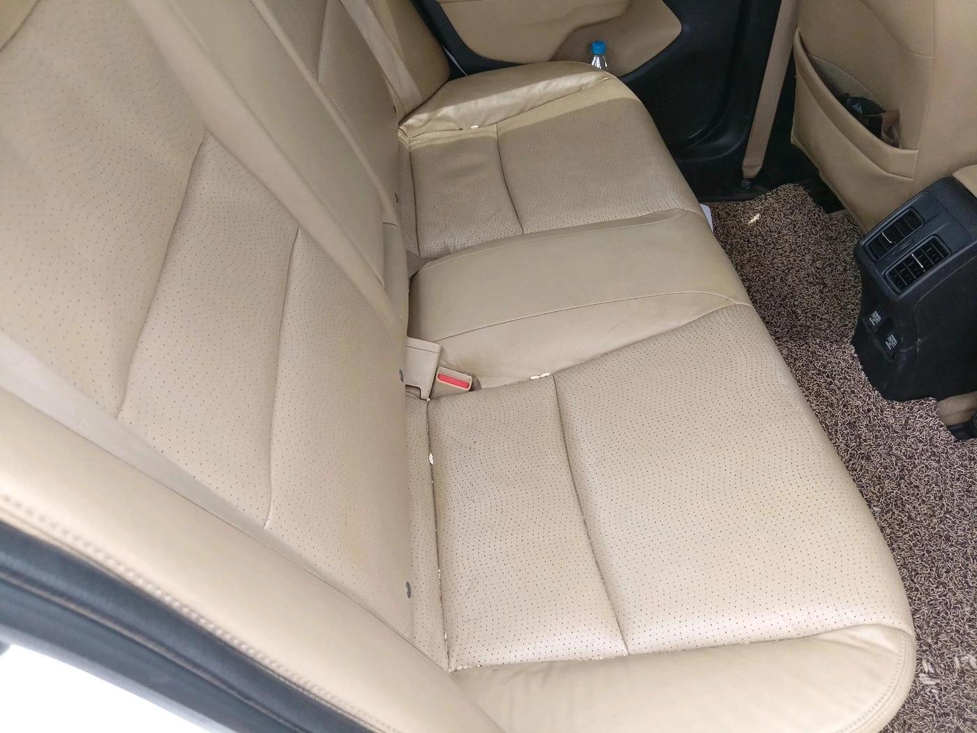 2017 Honda City 1.5L I-VTEC VX CVT, CNG, Automatic, 78,671 km, interior