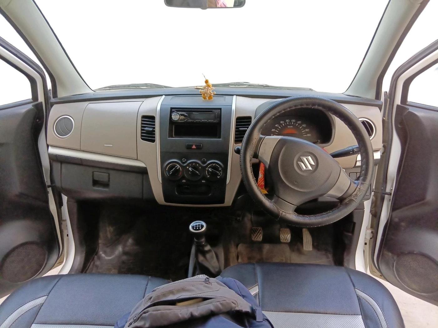 2016 Maruti Wagon R 1.0 LXI, Petrol, Manual, 41,434 km, interior
