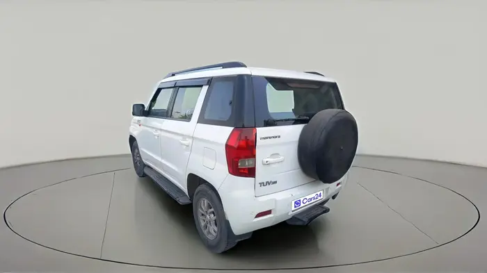 2017 Mahindra TUV300 T8, Diesel, Manual, 84,228 km, exterior