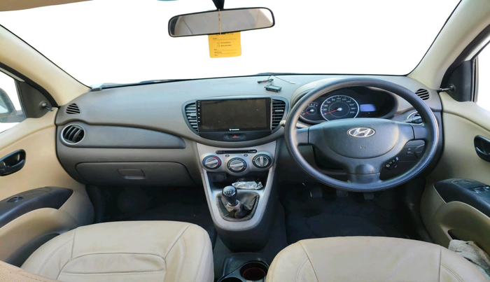 2012 Hyundai i10 ERA 1.1, CNG, Manual, 1,37,673 km, interior