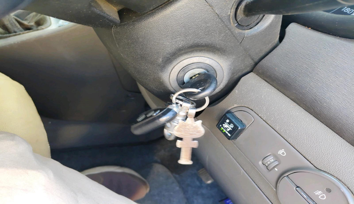 2012 Hyundai i10 ERA 1.1, CNG, Manual, 1,37,673 km, interior