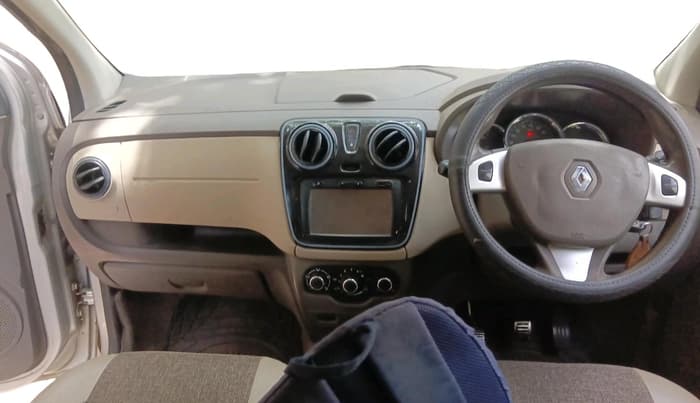 2015 Renault Lodgy 85 PS RXZ, Diesel, Manual, 1,92,050 km, interior