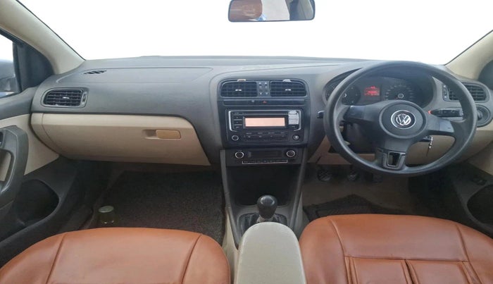 2013 Volkswagen Vento COMFORTLINE DIESEL 1.6, Diesel, Manual, 2,82,559 km, interior