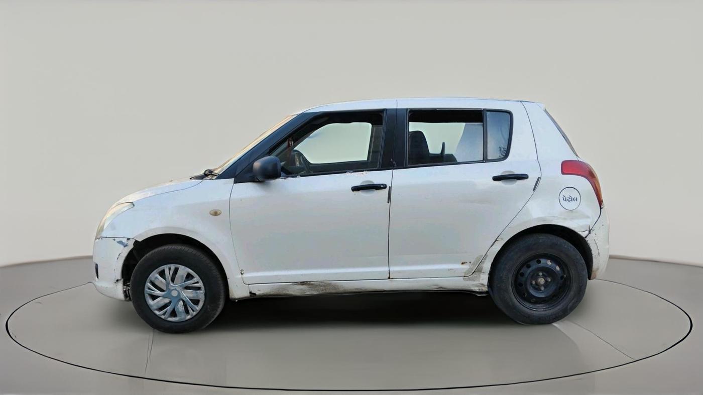 2010 Maruti Swift VXI, CNG, Manual, 1,73,133 km, exterior