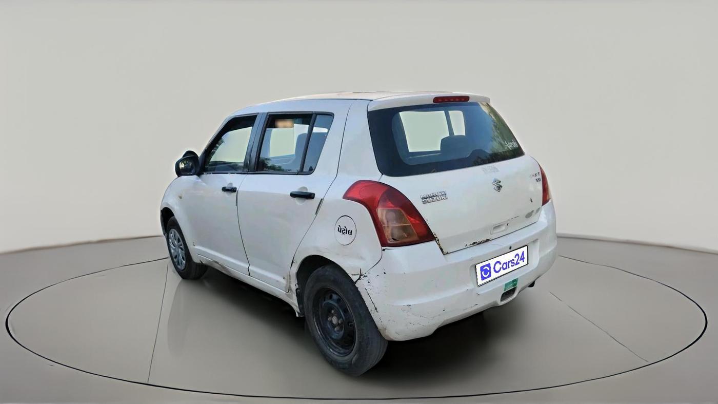 2010 Maruti Swift VXI, CNG, Manual, 1,73,133 km, exterior