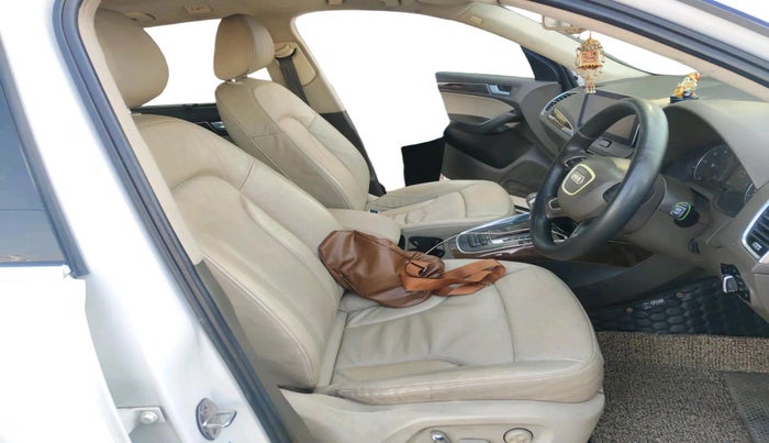 2014 Audi Q5 2.0 TDI quattro Premium, Diesel, Automatic, 1,96,413 km, interior