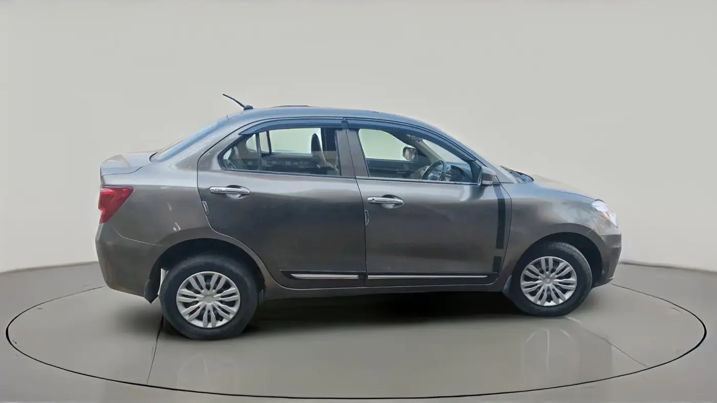 2022 Maruti Dzire VXI CNG, CNG, Manual, 49,500 km, exterior