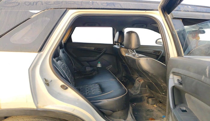 2018 Maruti Vitara Brezza VDI, Diesel, Manual, 1,99,988 km, interior