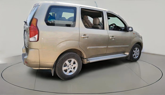 2009 Mahindra Xylo E8 BS III, Diesel, Manual, 1,55,022 km, exterior