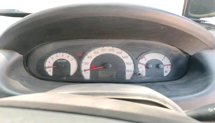 2009 Mahindra Xylo E8 BS III, Diesel, Manual, 1,55,022 km, interior