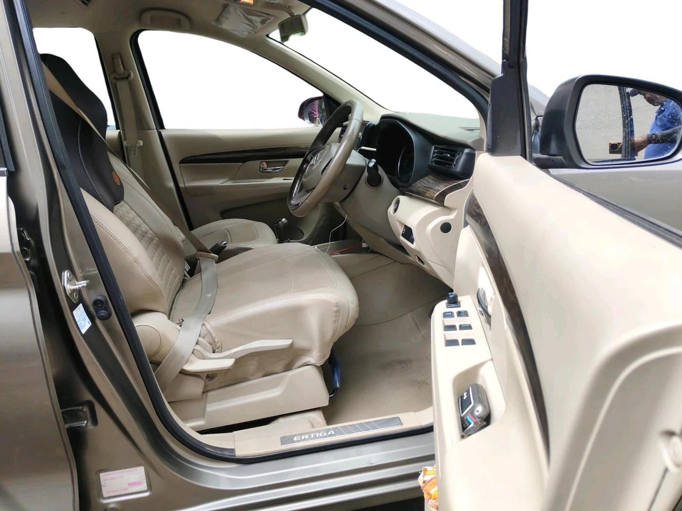 2021 Maruti Ertiga ZXI+ SHVS, Petrol, Manual, 71,803 km, interior