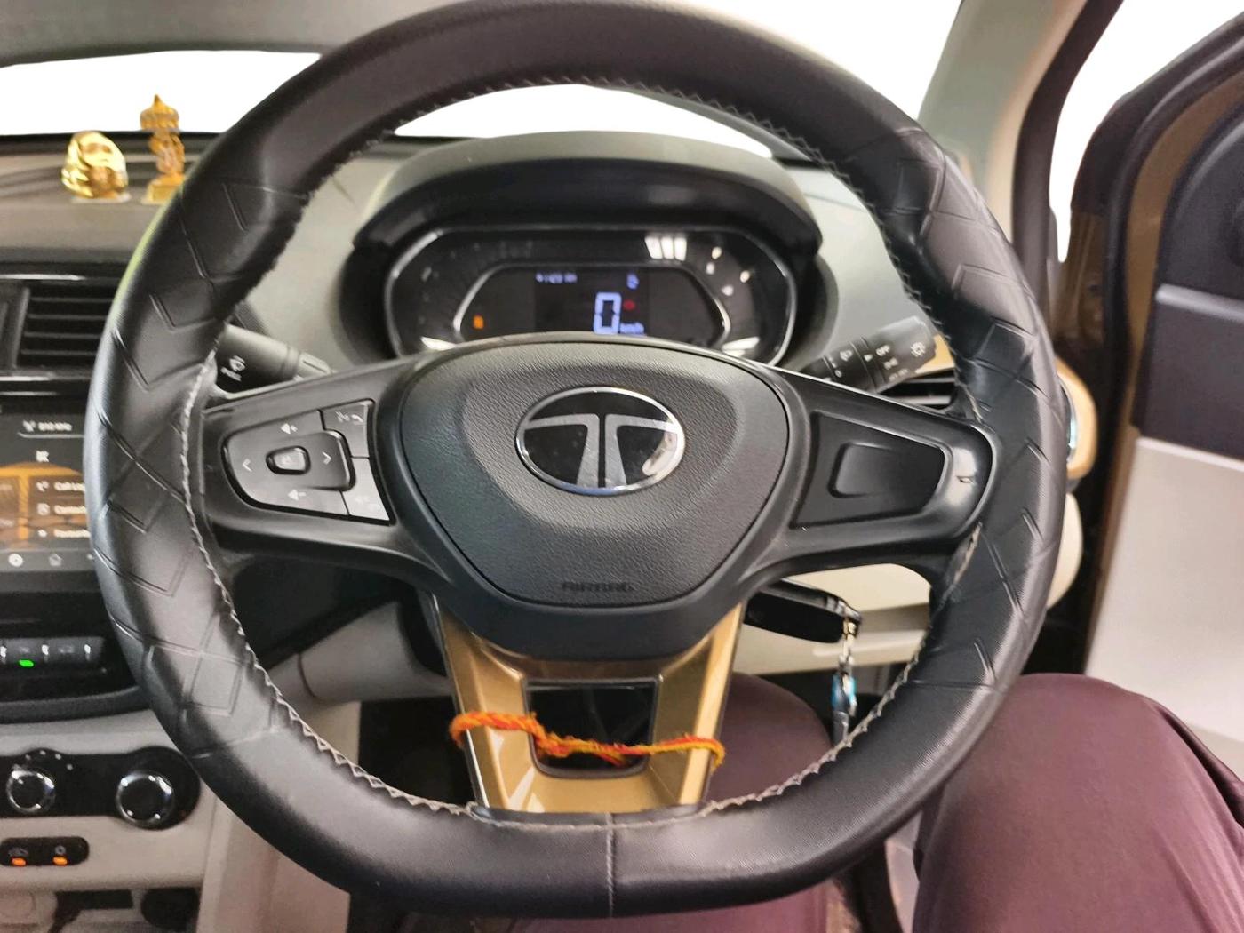 2024 Tata TIGOR XZ CNG, CNG, Manual, 31,406 km, interior