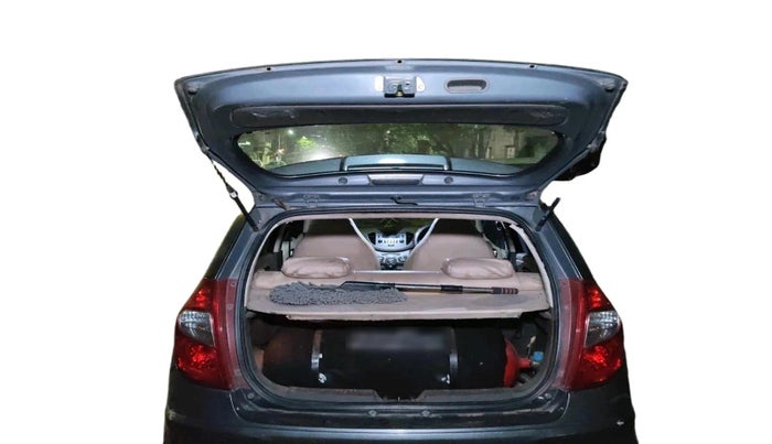 2013 Hyundai i10 SPORTZ 1.2, CNG, Manual, 1,03,278 km, exterior