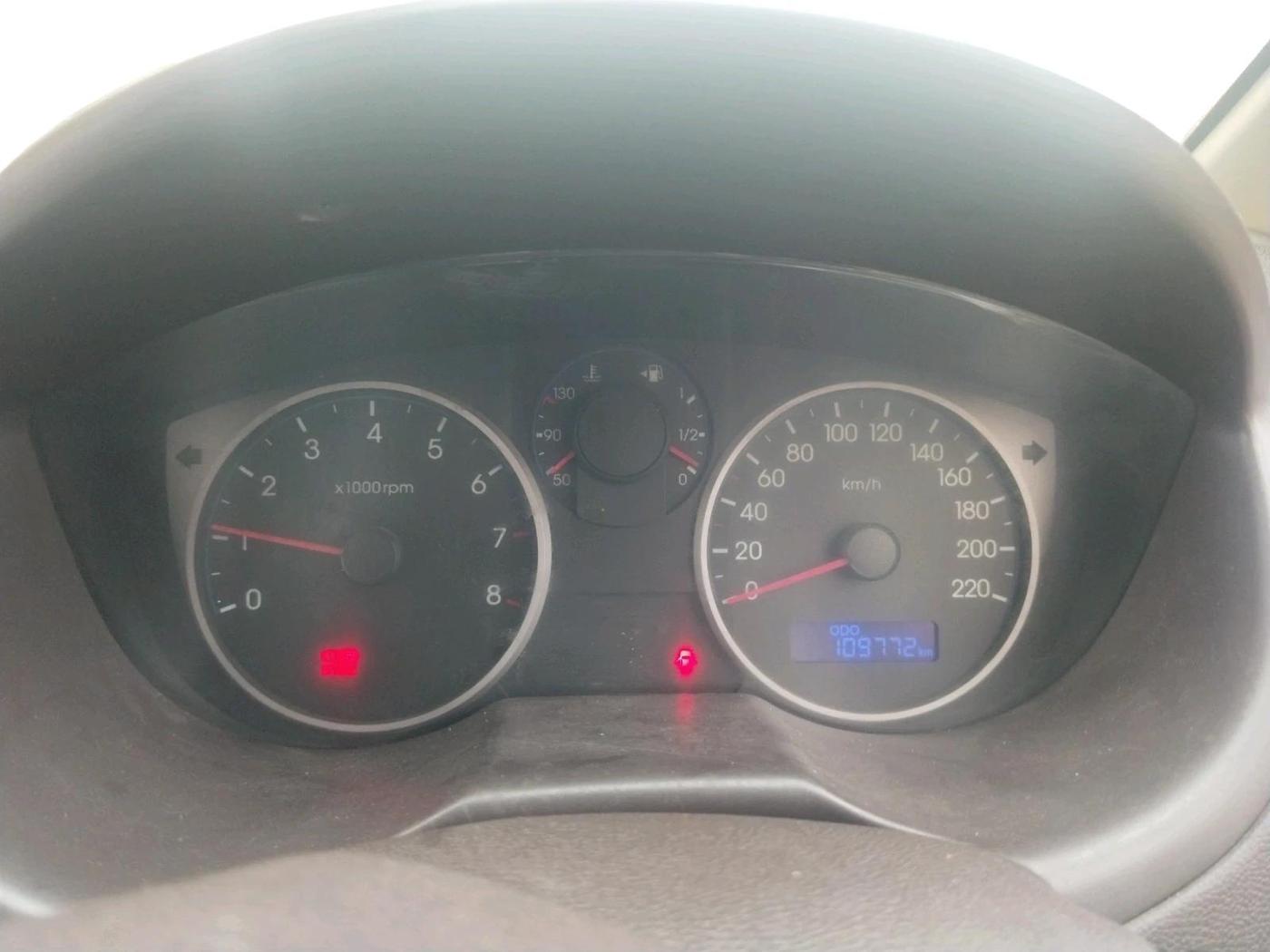 2011 Hyundai i20 SPORTZ 1.2, Petrol, Manual, 1,09,772 km, interior