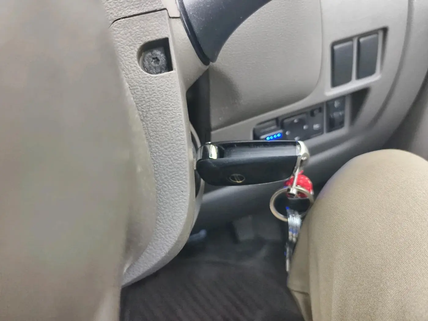 2011 Nissan Sunny XL, CNG, Manual, 1,45,592 km, interior