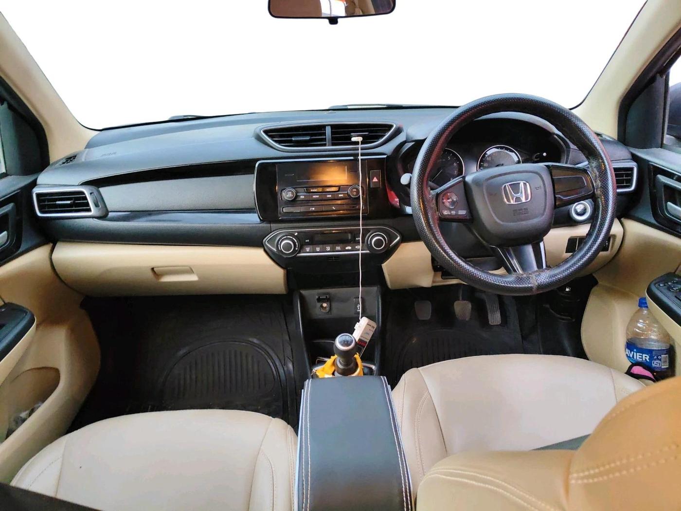 2021 Honda Amaze 1.2L I-VTEC V, Petrol, Manual, 48,911 km, interior