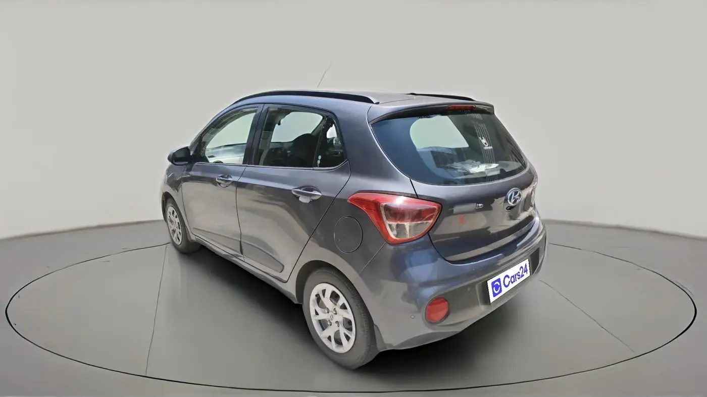 2018 Hyundai Grand i10 SPORTZ 1.2 KAPPA VTVT, CNG, Manual, 65,497 km, exterior