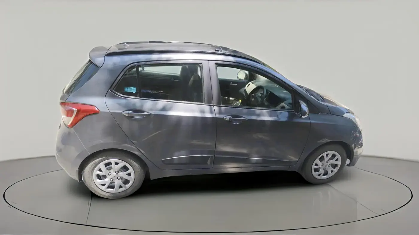 2018 Hyundai Grand i10 SPORTZ 1.2 KAPPA VTVT, CNG, Manual, 65,497 km, exterior
