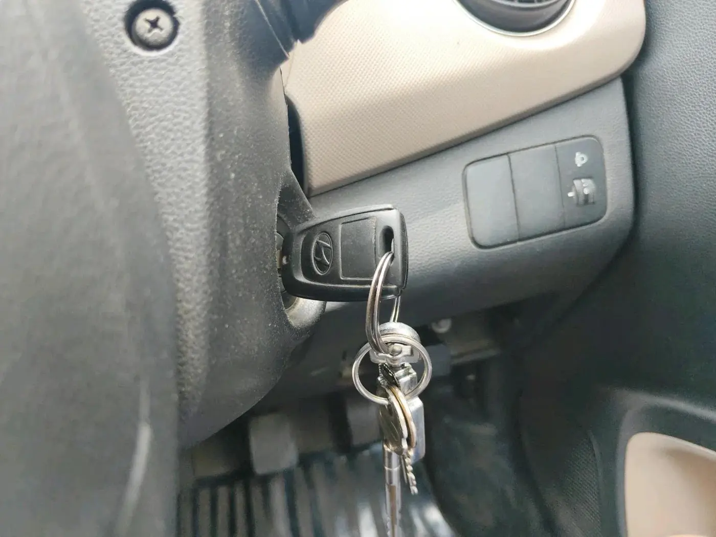 2018 Hyundai Grand i10 SPORTZ 1.2 KAPPA VTVT, CNG, Manual, 65,497 km, interior