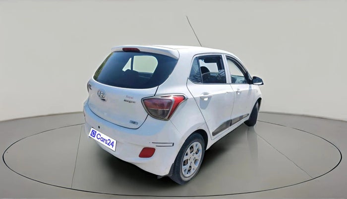 2016 Hyundai Grand i10 MAGNA 1.2 KAPPA VTVT, CNG, Manual, 1,60,003 km, exterior
