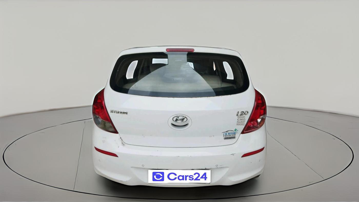 2012 Hyundai i20 MAGNA 1.2, CNG, Manual, 3,31,456 km, exterior
