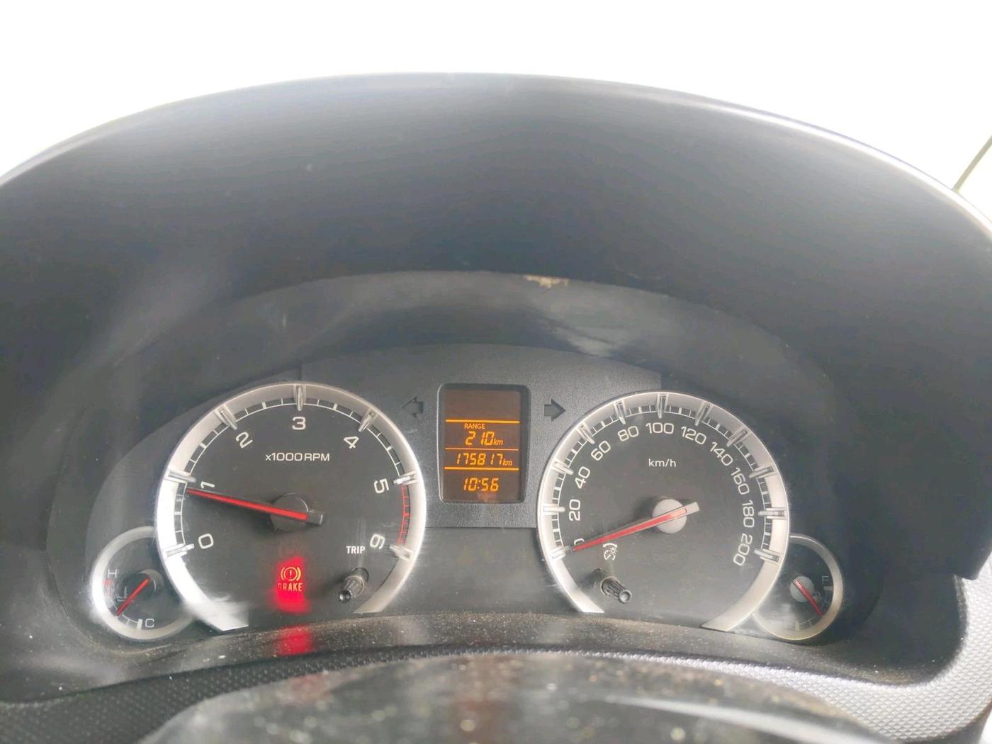 2015 Maruti Swift VDI, Diesel, Manual, 1,75,817 km, interior
