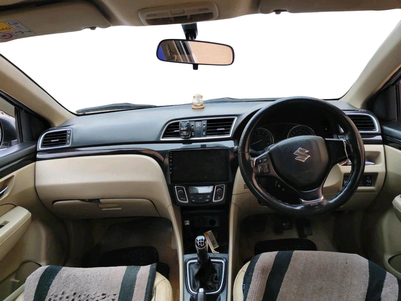 2017 Maruti Ciaz DELTA 1.4 MT PETROL, CNG, Manual, 90,510 km, interior